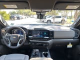 2026 Chevrolet Silverado 1500 - Preview 12