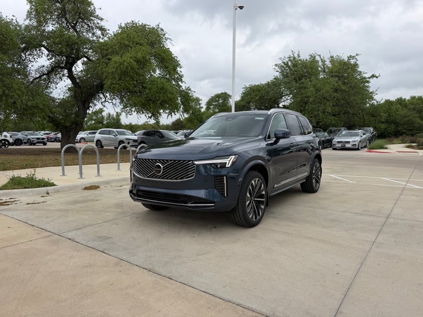 2026 Volvo XC90 - Image 1