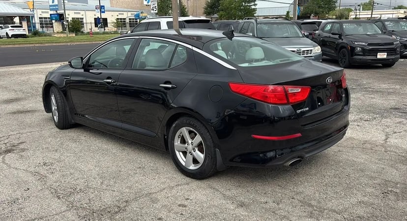 2014 Kia Optima - Image 2