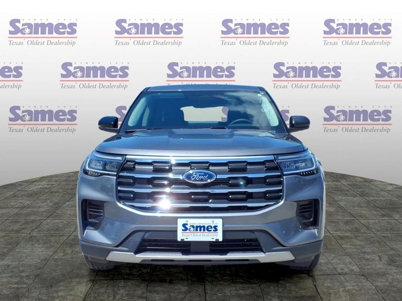 2026 Ford Explorer - Image 3