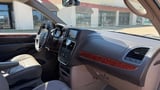2014 Chrysler Town & Country - Preview 5