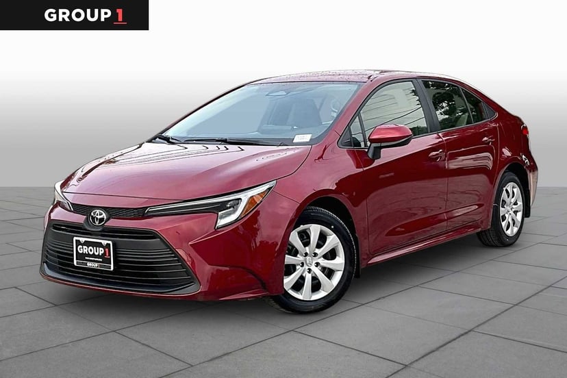 2026 Toyota Corolla - Image 2