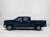 2025 Chevrolet Silverado 2500 HD - Preview 9