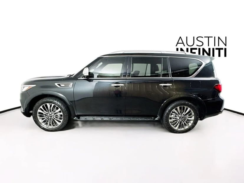 2021 INFINITI QX80 - Image 2