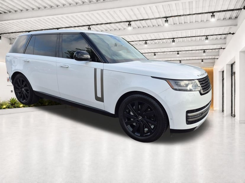 2024 Land Rover Range Rover SE - Image 1