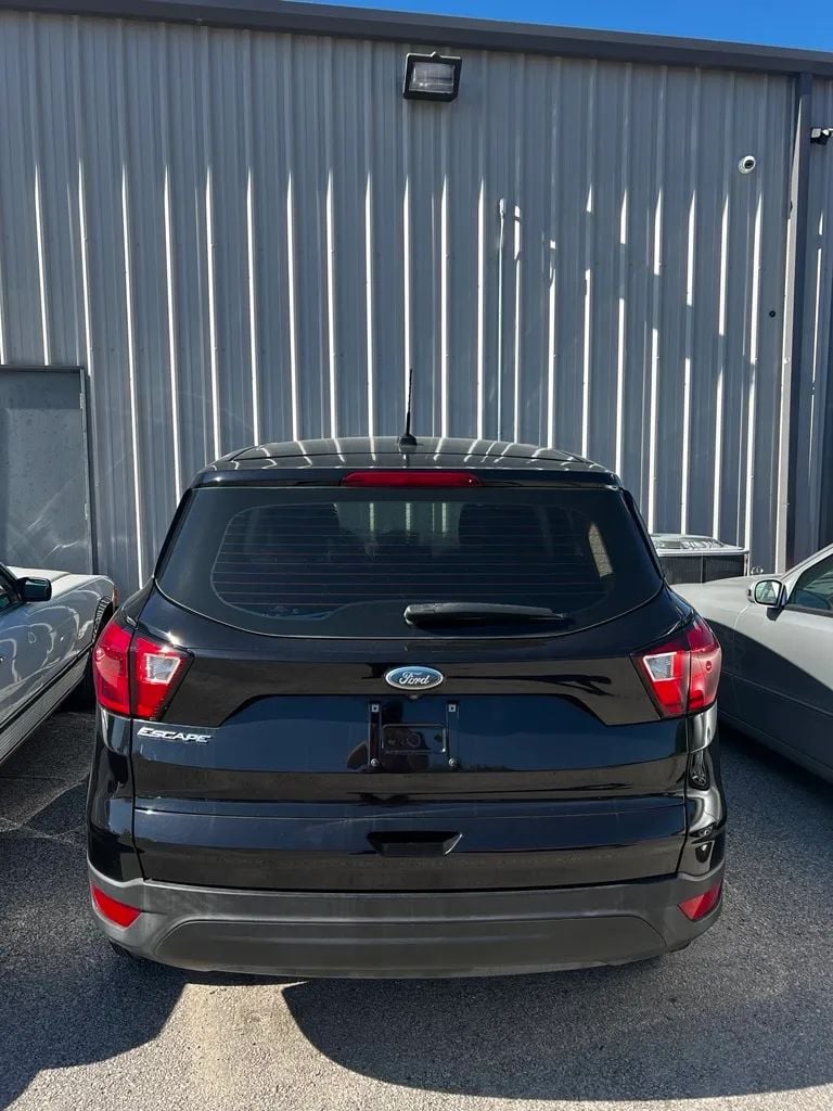 2019 Ford Escape - Image 1