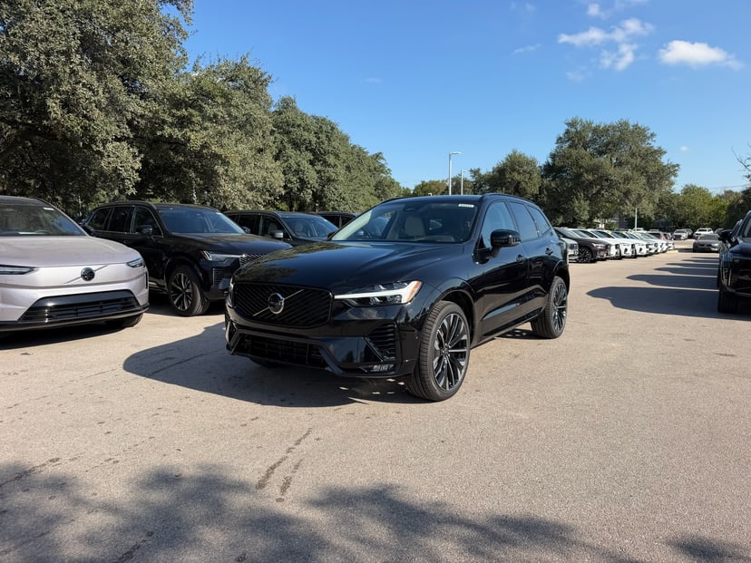2027 Volvo XC60 - Image 1