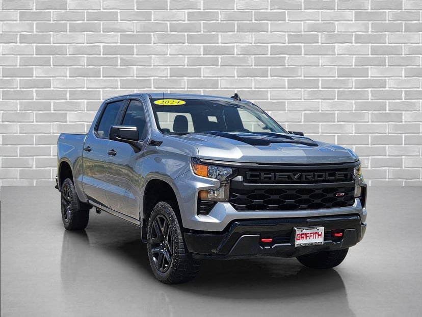 2024 Chevrolet Silverado 1500 - Image 2