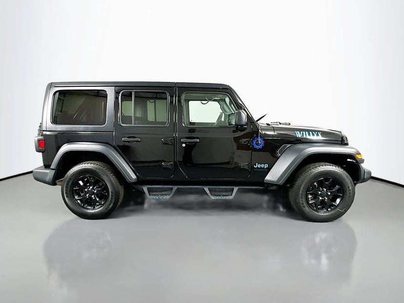 2020 Jeep Wrangler - Image 2