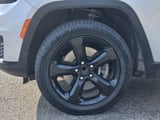 2021 Jeep Grand Cherokee L - Preview 9