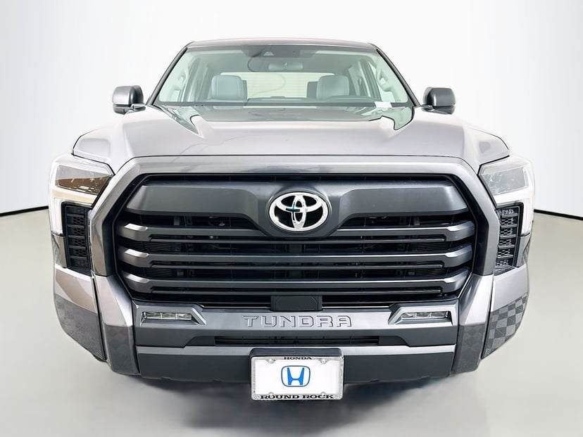 2024 Toyota Tundra - Image 3