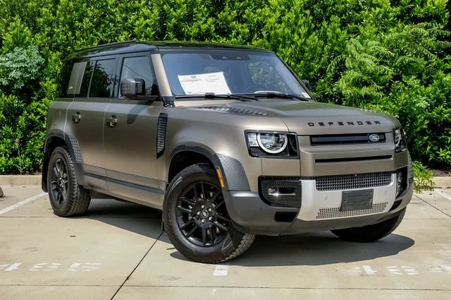 2021 Land Rover Defender - Image 1