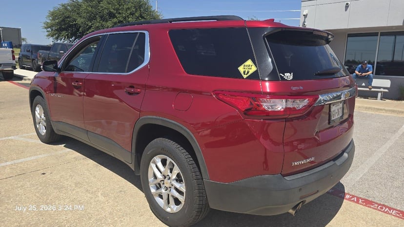 2019 Chevrolet Traverse - Image 3