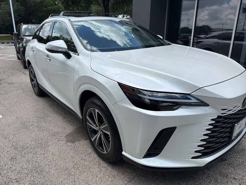 2024 Lexus RX - Image 1