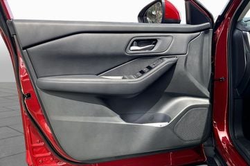 2026 Nissan Rogue - Image 1