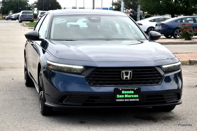 2026 Honda Accord Sedan SE 4D Sedan Canyon River Blue Metallic - Image 2