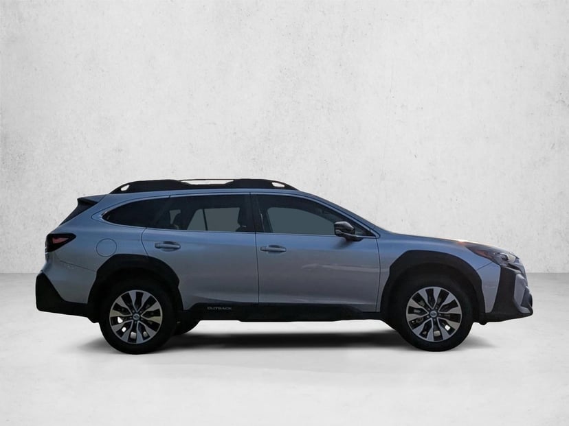 2025 Subaru Outback - Image 2