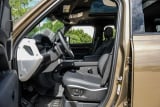 2025 Land Rover Defender - Preview 4