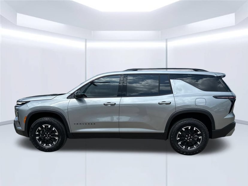 2026 Chevrolet Traverse - Image 1