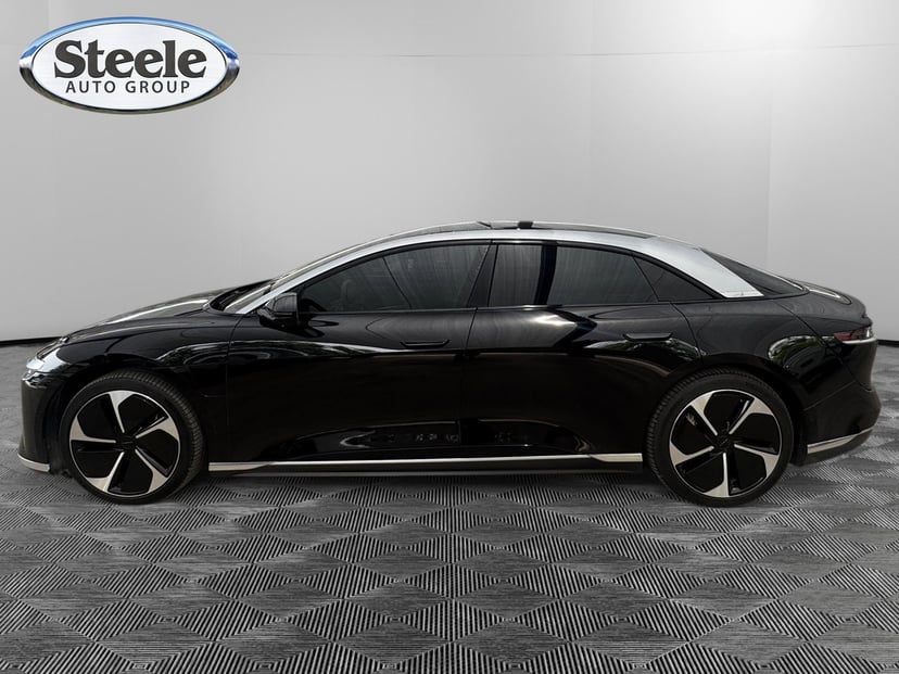 2025 Lucid Air - Image 2