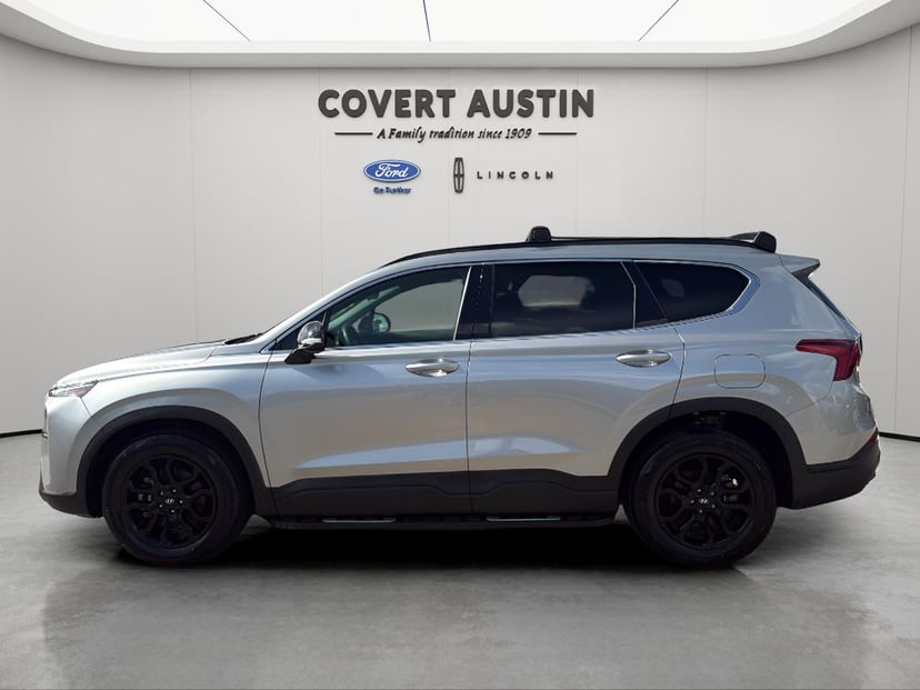 2023 Hyundai Santa Fe - Image 2