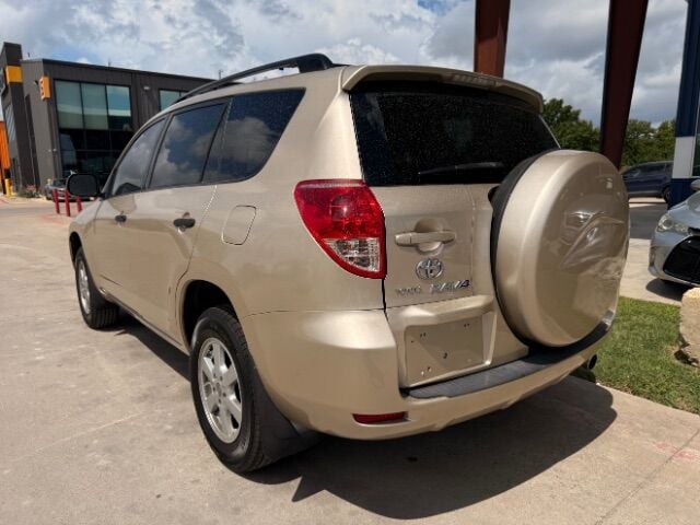 2008 Toyota RAV4 - Image 3