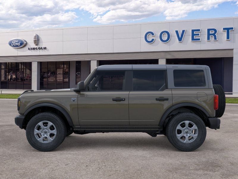 2026 Ford Bronco - Image 2