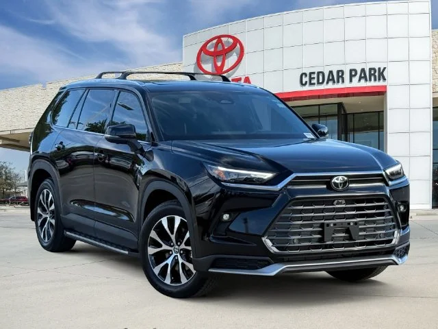 2026 Toyota Grand Highlander - Image 1