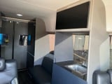 2017 Mercedes-Benz Sprinter - Preview 6