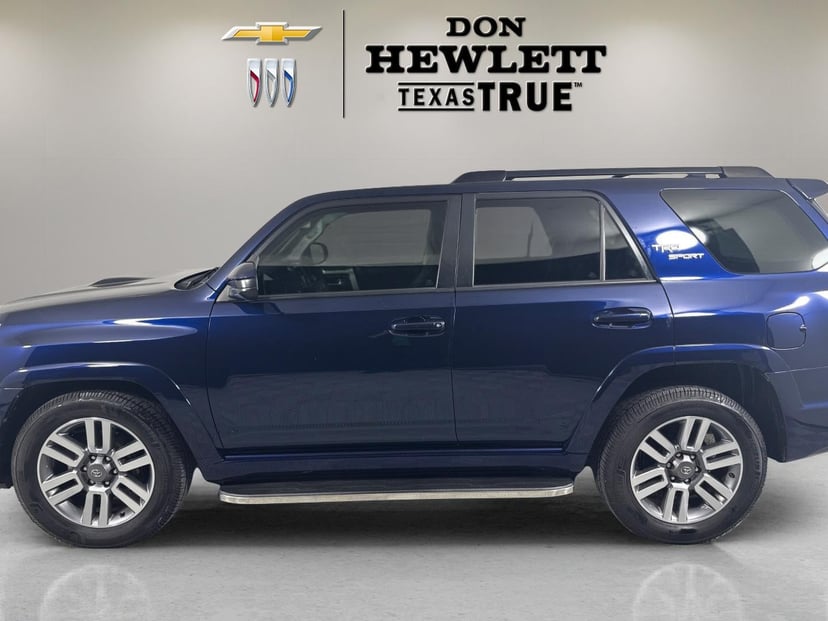 2022 Toyota 4-Runner - Image 2