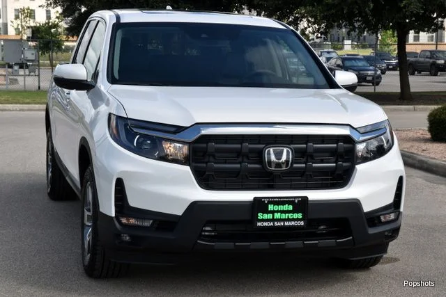 2026 Honda Ridgeline RTL 4D Crew Cab Platinum White - Image 2