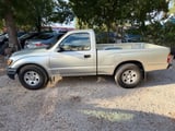 2002 Toyota Tacoma - Preview 2