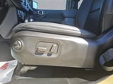 2026 Jeep Gladiator - Preview 15