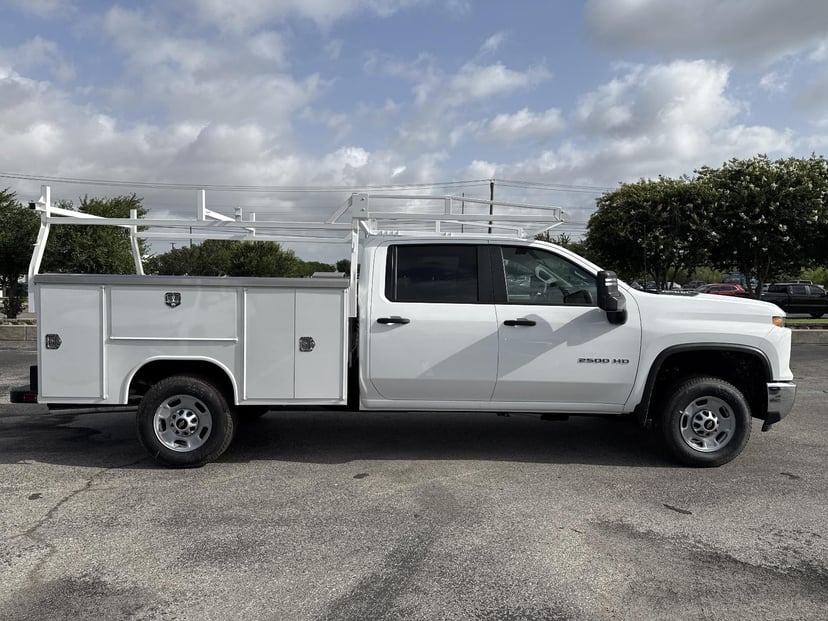2026 Chevrolet Silverado 2500 HD - Image 3