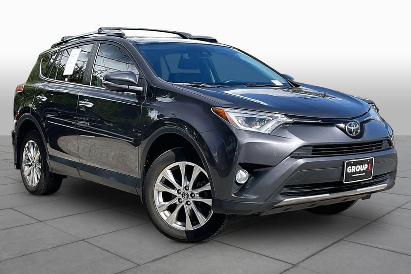 2018 Toyota RAV4 - Image 1