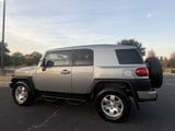 2010 Toyota FJ Cruiser - Preview 2