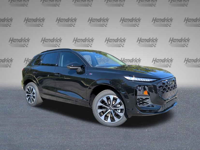 2026 Audi Q3 - Image 1