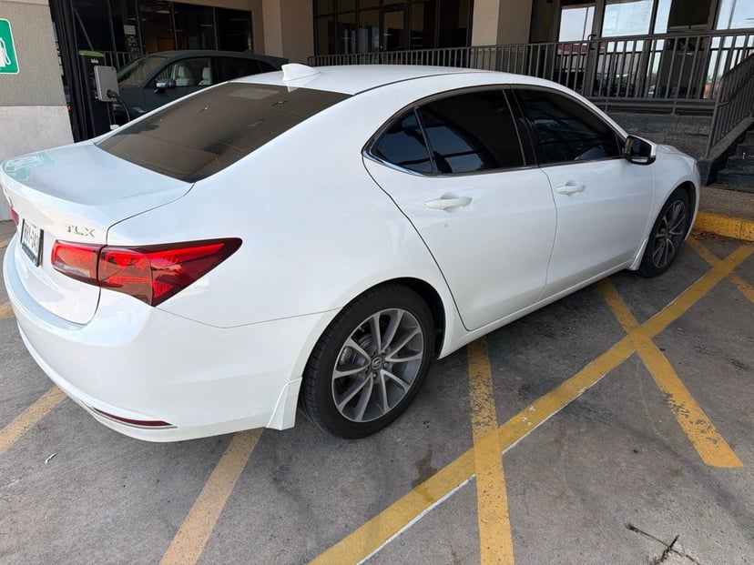 2015 Acura TLX - Image 2