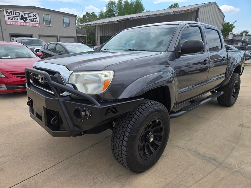 2015 Toyota Tacoma - Image 1