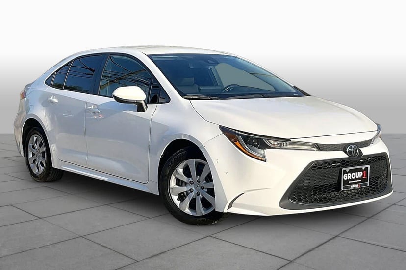 2022 Toyota Corolla - Image 2