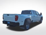 2026 Chevrolet Silverado 3500 HD - Preview 3