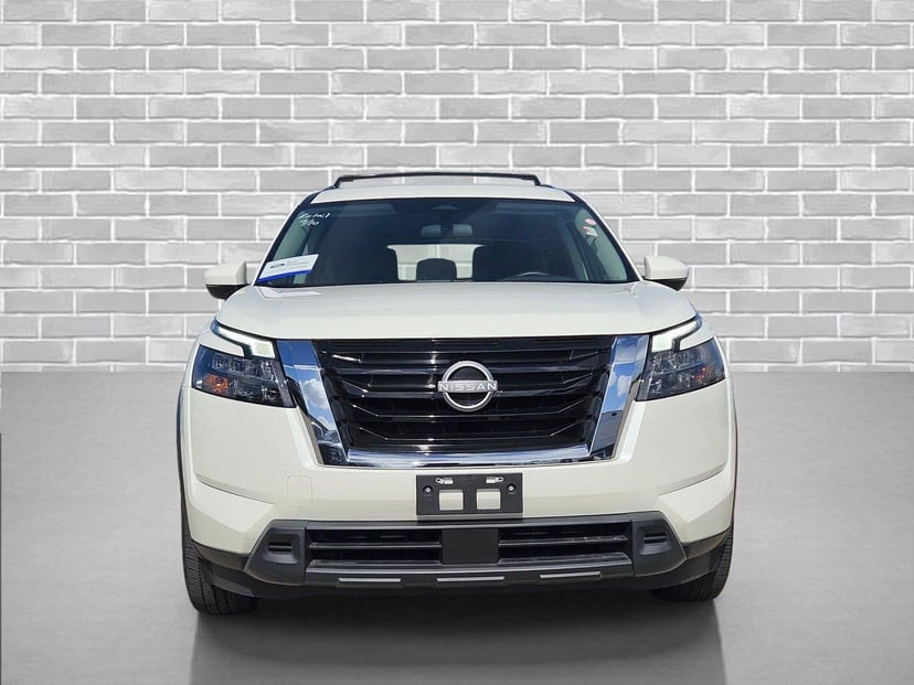 2024 Nissan Pathfinder - Image 1