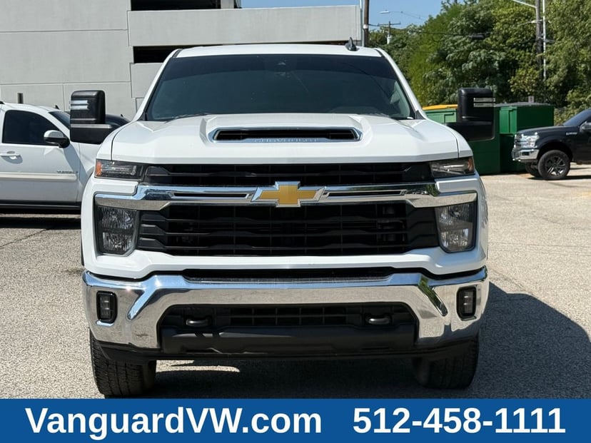 2024 Chevrolet Silverado 2500 HD - Image 3