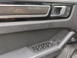 2022 Porsche Cayenne - Preview 13