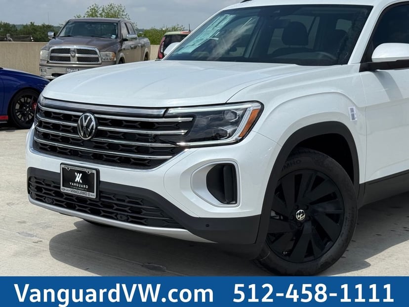 2026 Volkswagen Atlas - Image 3