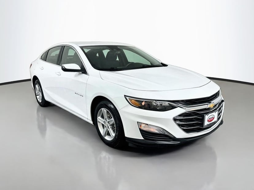 2024 Chevrolet Malibu - Image 1
