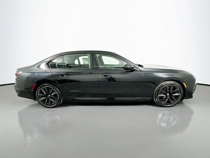 2026 BMW i7 - Image 3