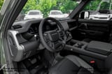 2026 Land Rover Defender - Preview 3