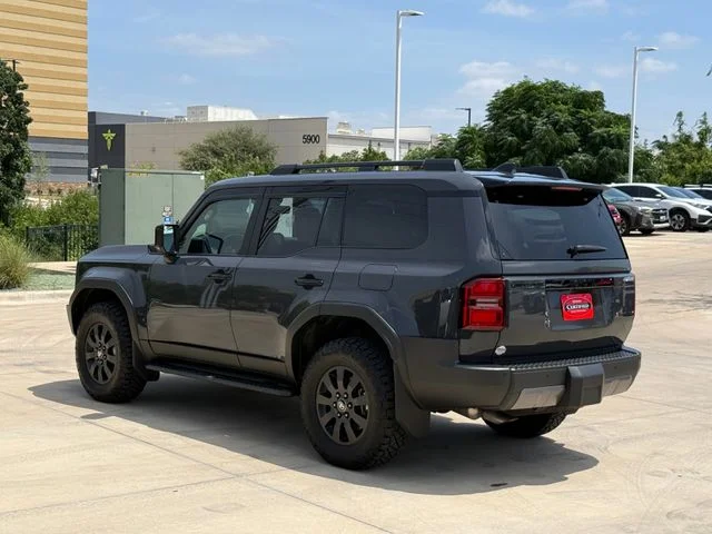 2025 Toyota Land Cruiser - Image 2