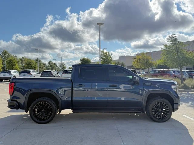 2023 GMC Sierra 1500 - Image 2